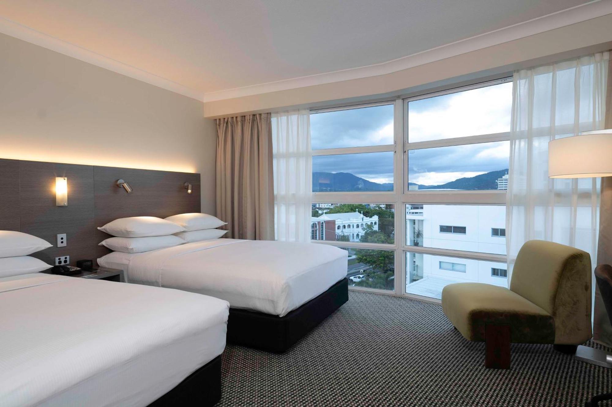 Doubletree By Hilton Cairns Ξενοδοχείο Εξωτερικό φωτογραφία