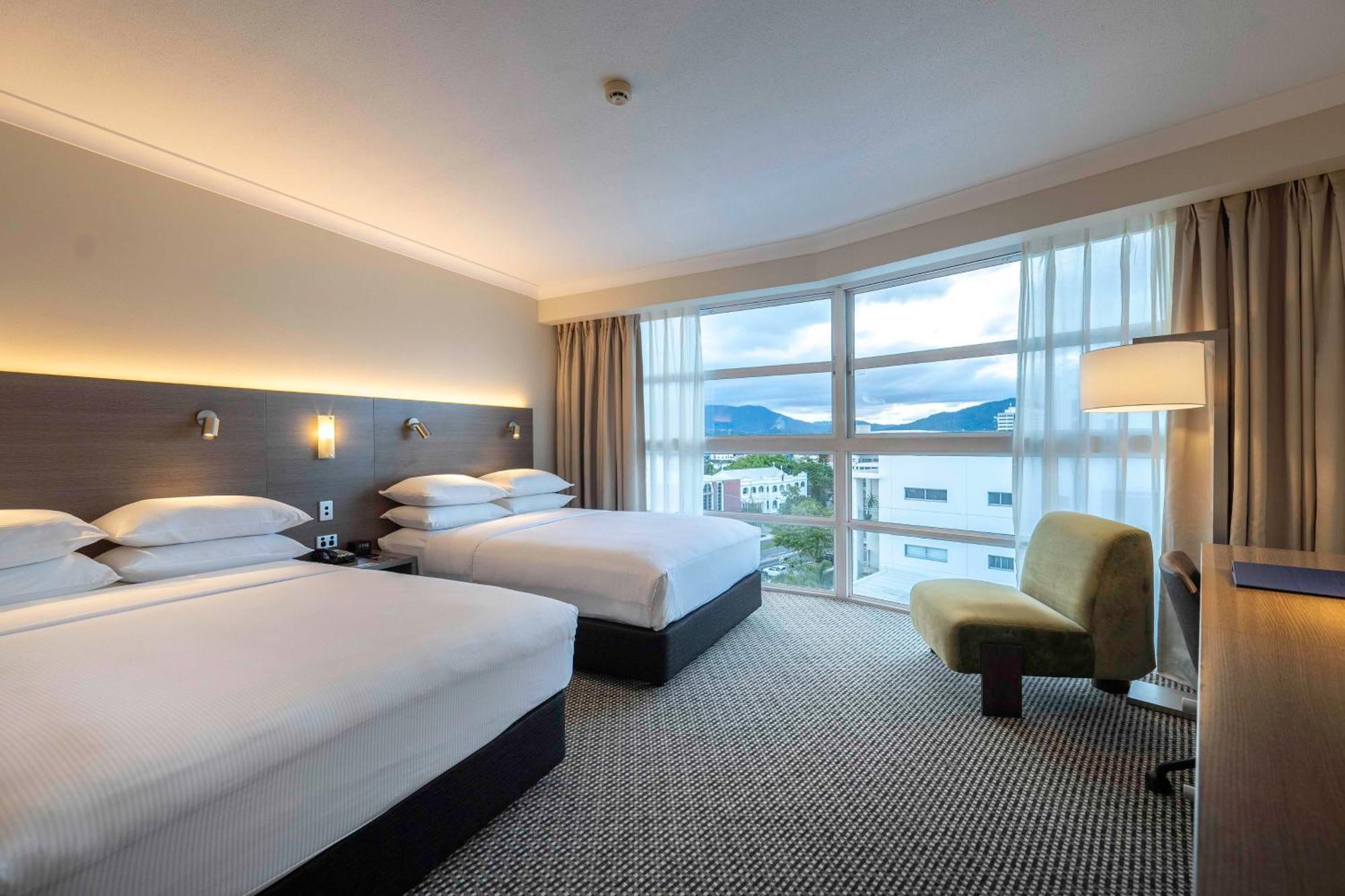 Doubletree By Hilton Cairns Ξενοδοχείο Εξωτερικό φωτογραφία