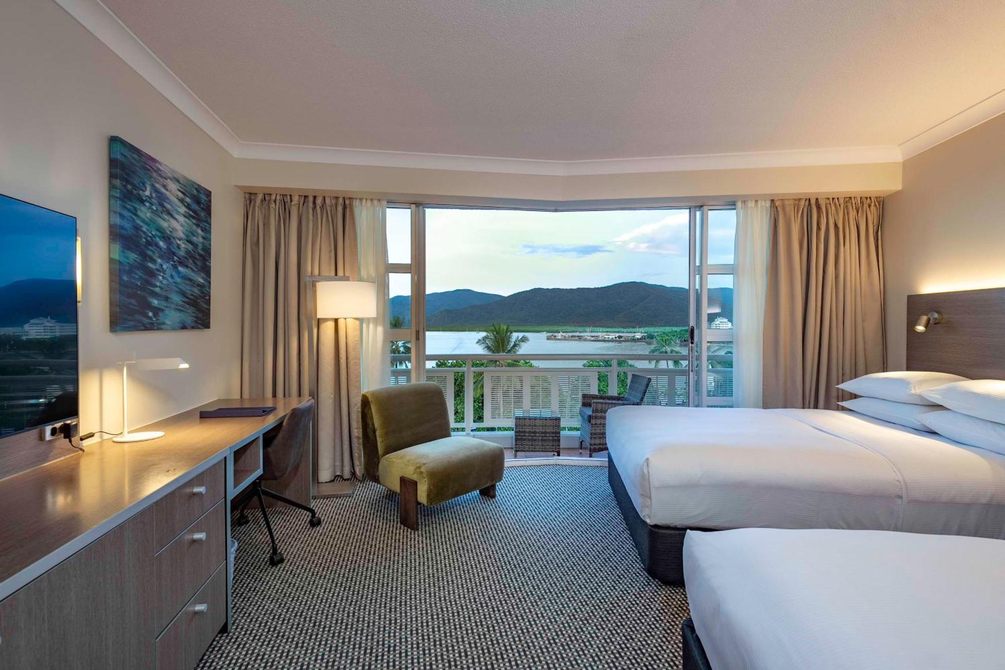 Doubletree By Hilton Cairns Ξενοδοχείο Εξωτερικό φωτογραφία